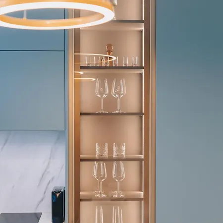 Mint & Gold Luxury Apartment *