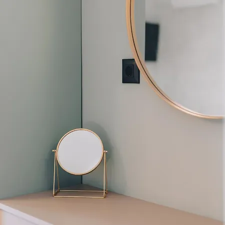Mint & Gold Luxury Apartment *