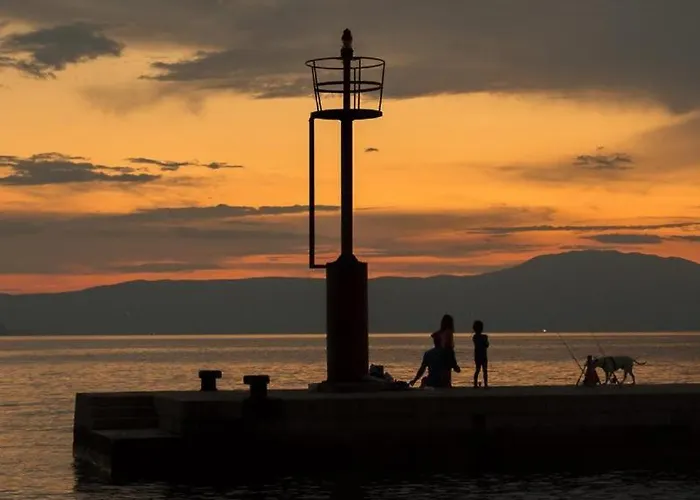 Mint & Gold Luxury * Malinska