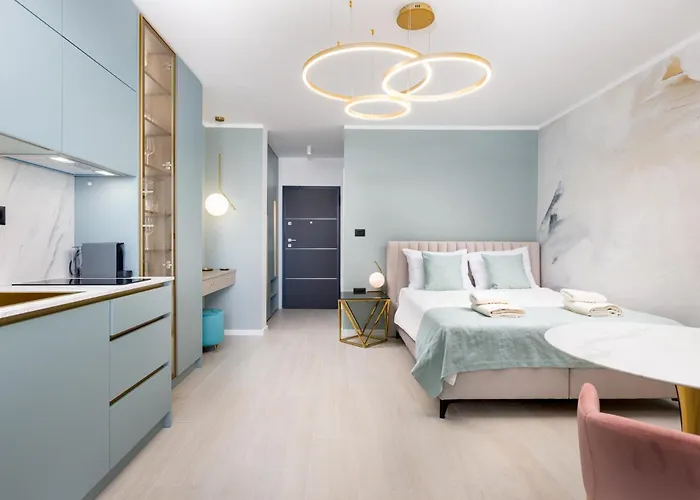 Mint & Gold Luxury *